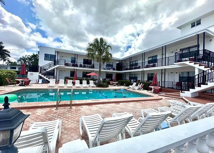 Napoli Belmar Resort Fort Lauderdale